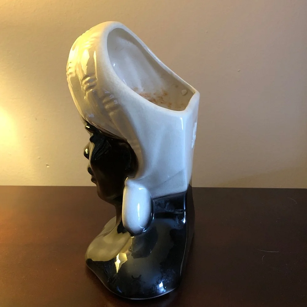 ROYAL WINDSOR Vintage  Blackamoor Ceramic Bust